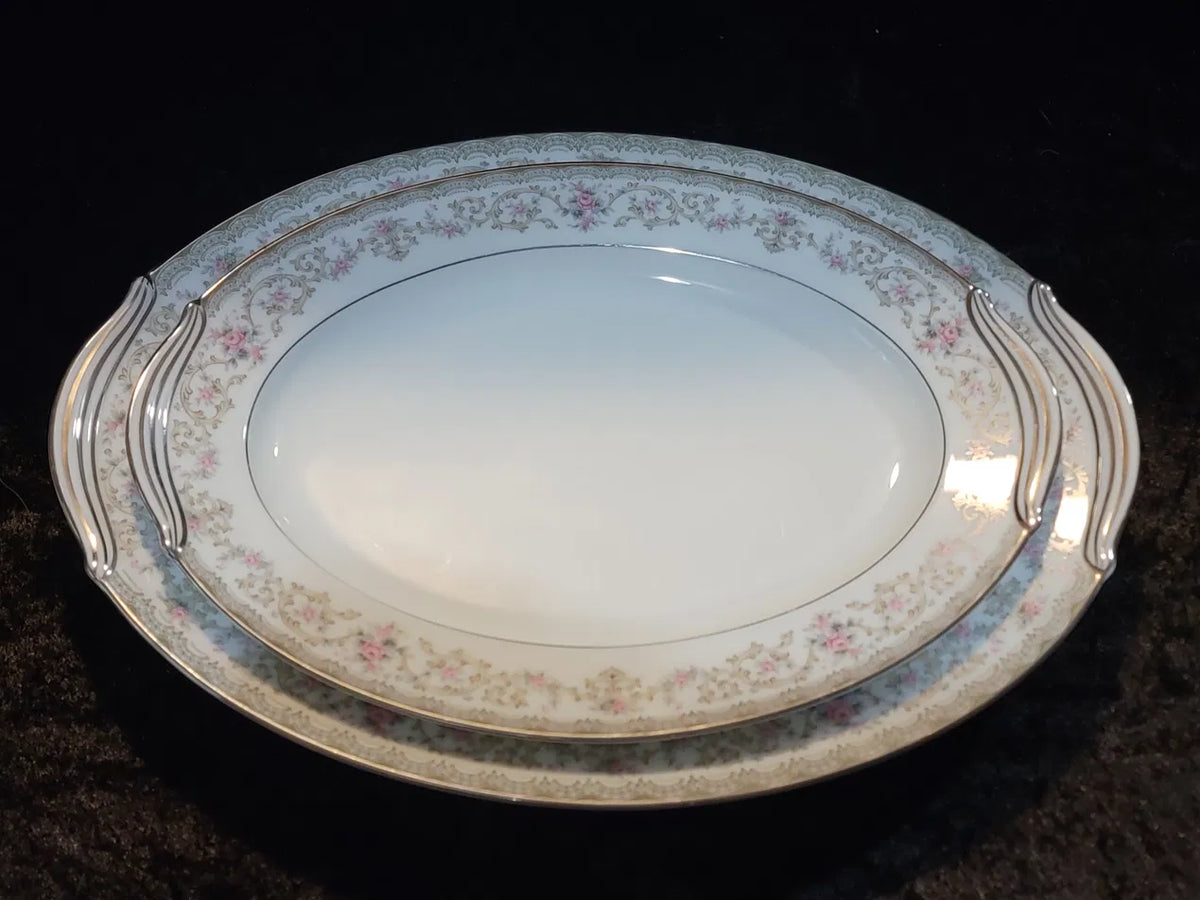 Noritake "Edgewood" Pattern #5807 — Complete Service for 4 with Serving Platters, Vintage Japan, Circa (1957–1973)